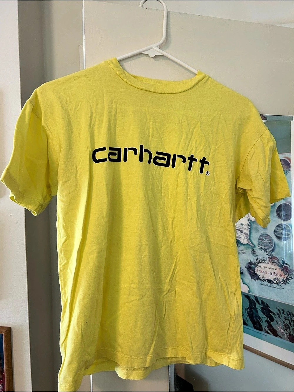 Carhartt Short Sleeve Tee in Yellow Small Like New